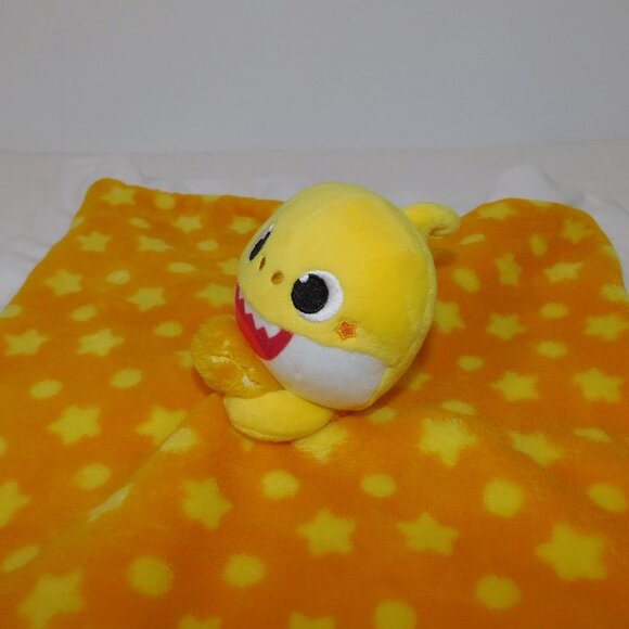 Yellow Baby Shark Plush Security Blanket Baby Lovey Comforter Nickelodeon - Picture 7 of 9